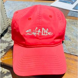 Women’s Salt Life Hat Adjustable Fit Back